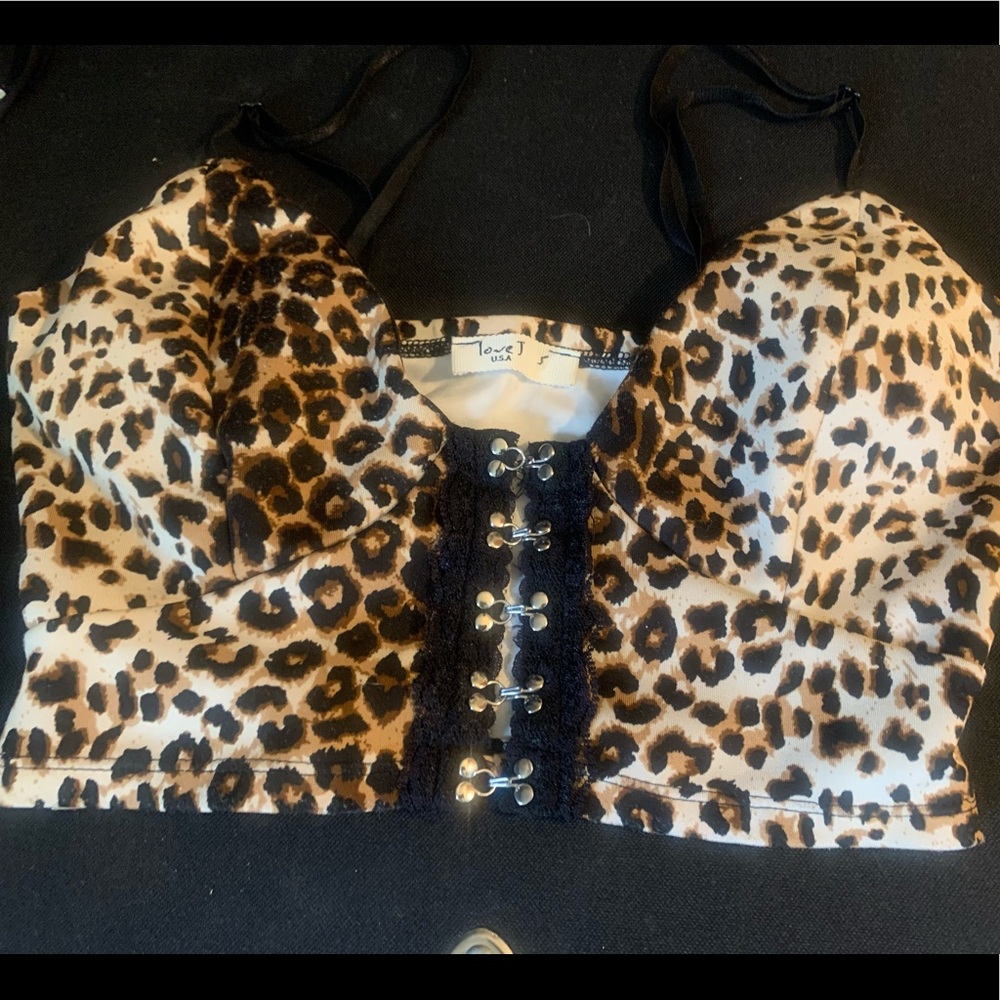 Leopard print crop top